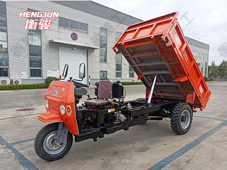 3噸擋風(fēng)板款、貨箱三開三輪車